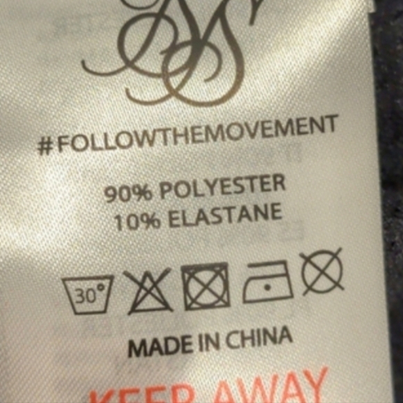 SikSilk Short Sleeve Legacy Fade Tech Workout Tee size Small - Picture 6 of 7